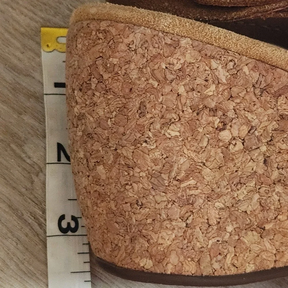 Clarks‎ Elements Suede Wedge Sandals Adjustable Buckle Cork Heel Comfort